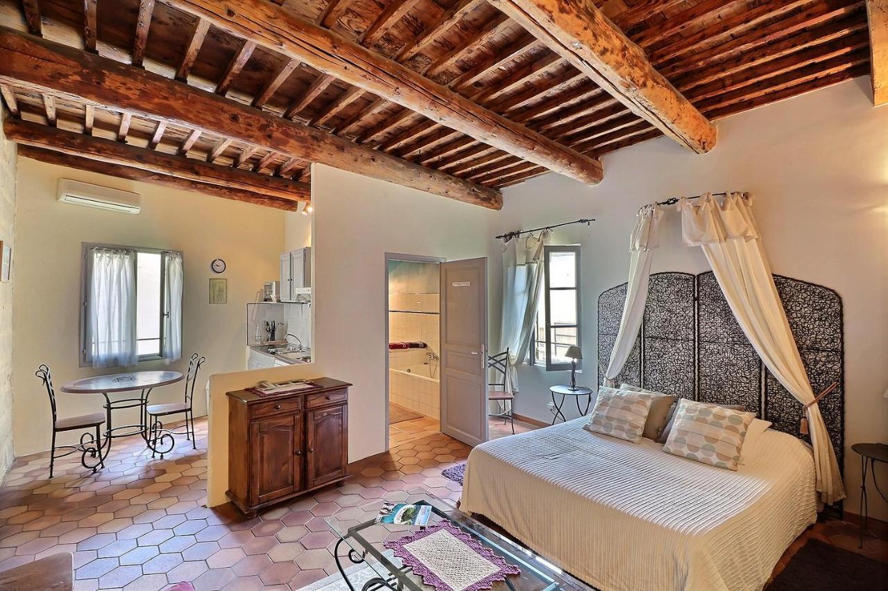 Bastide De La Treille Villa Montaren-et-Saint-Mediers Luaran gambar