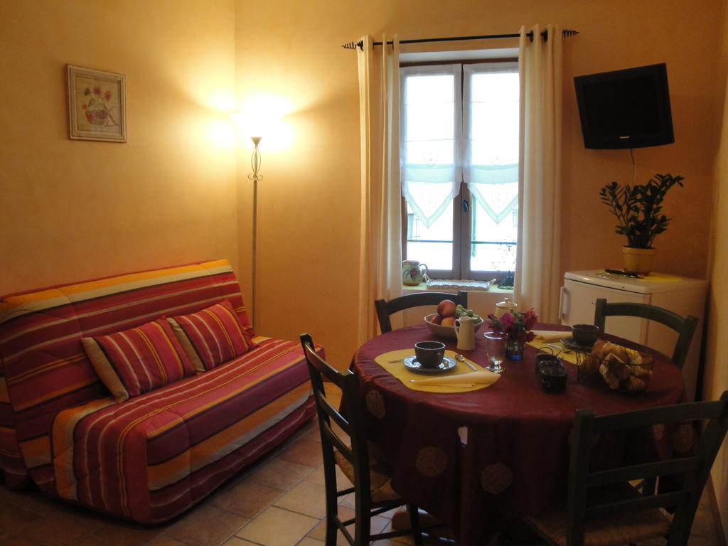 Bastide De La Treille Villa Montaren-et-Saint-Mediers Bilik gambar